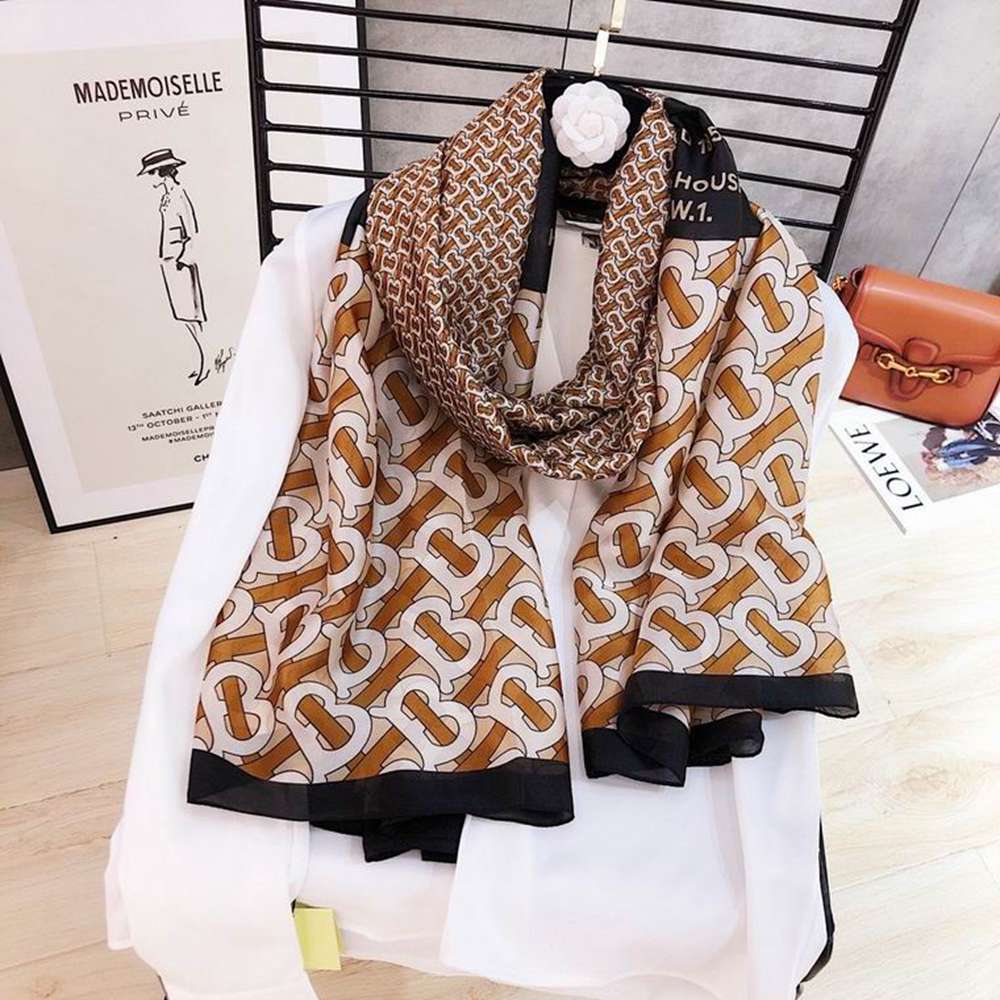 B**rry scarf